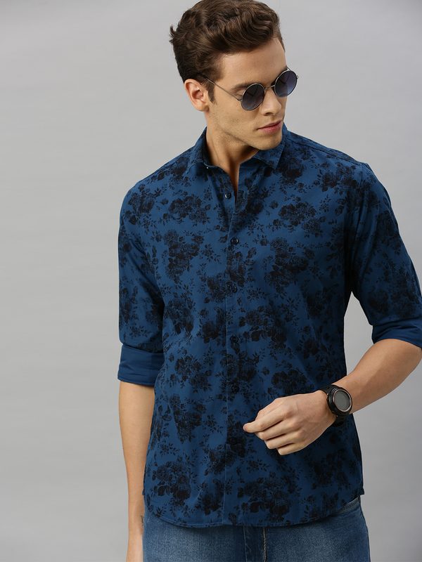 Mast & Harbour Men Navy Blue and Black Floral Printed Pure Cotton Casual Sustainable Shirt