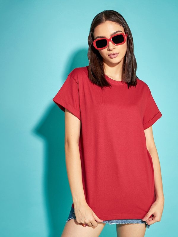 Bewakoof Women Red Solid Round Neck Pure Cotton Boyfriend T-Shirt