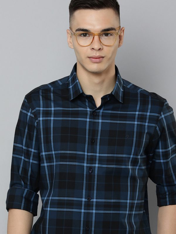 Indian Terrain Men Pure Cotton Slim Fit Checked Casual Shirt