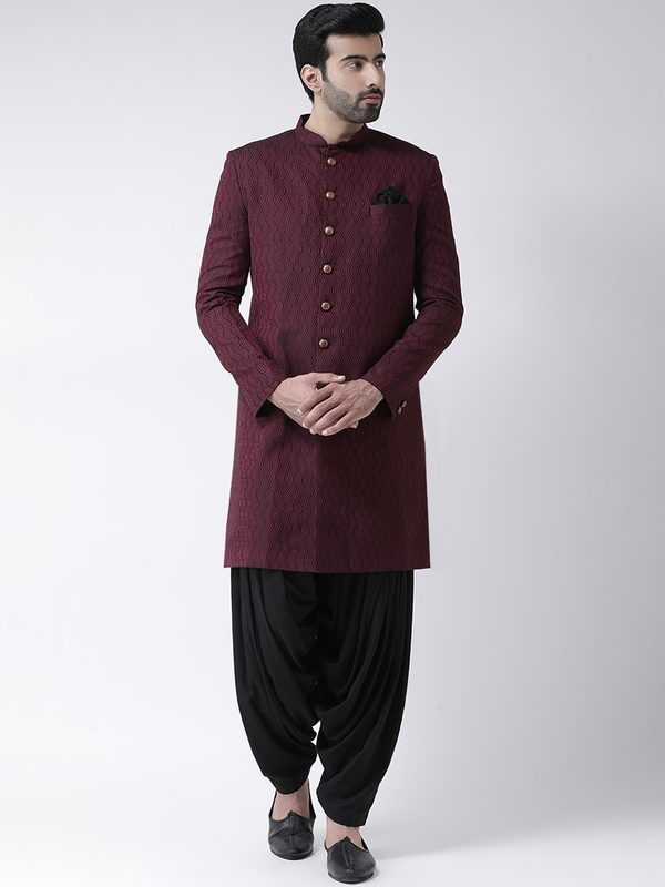KISAH Men Maroon & Black Solid Sherwani Set