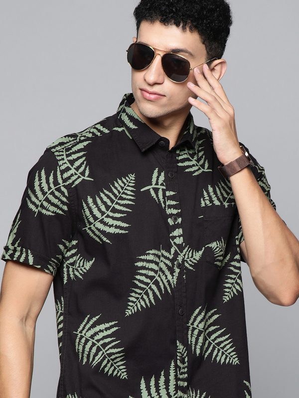 Flying Machine Men Black Slim Fit Floral Printed Casual Shirt