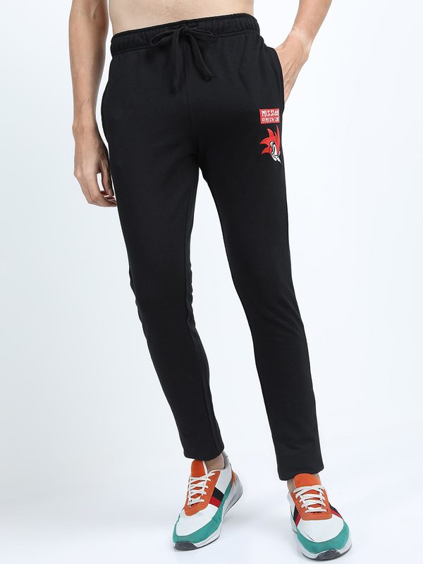 HIGHLANDER Men Black Solid Slim-Fit Track Pants
