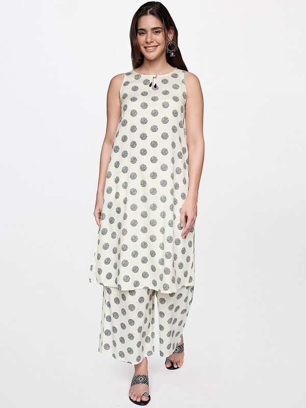 itse Women Off White Geometric Printed Kurta