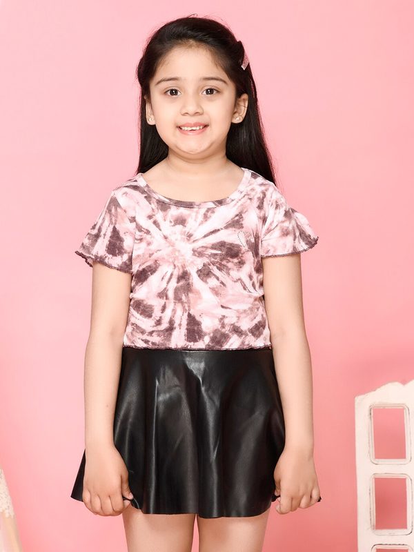 LilPicks Kids Girls Brown Floral Printed Boxy Top