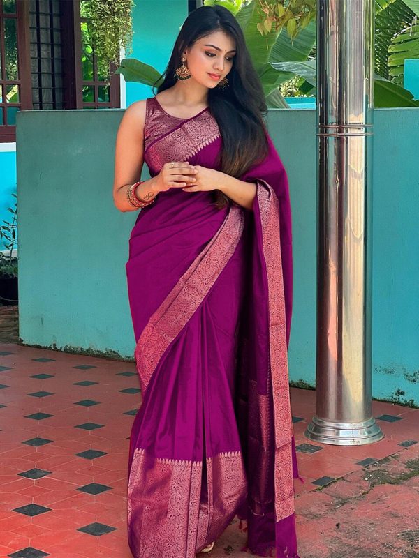 AVANTIKA FASHION Zari Woven Design Bordered Pure Silk Kanjeevaram Saree