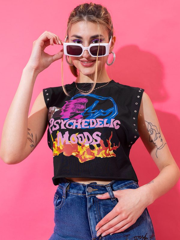 Stylecast X Hersheinbox Conversational Printed Extended Sleeves Crop Top