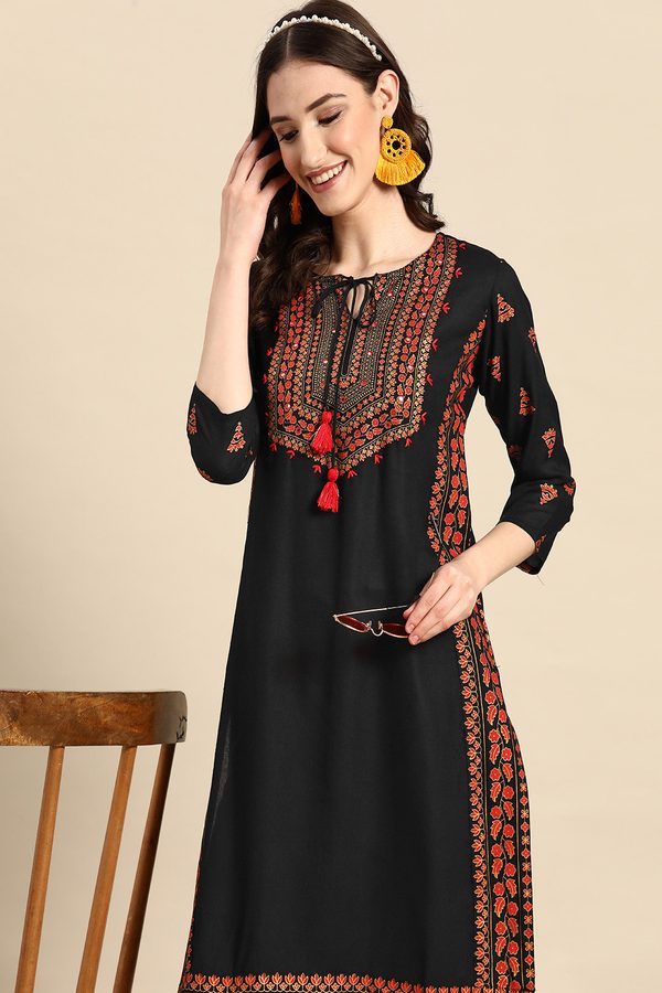 Sangria Floral Yoke Printed Mirror Work Kurta