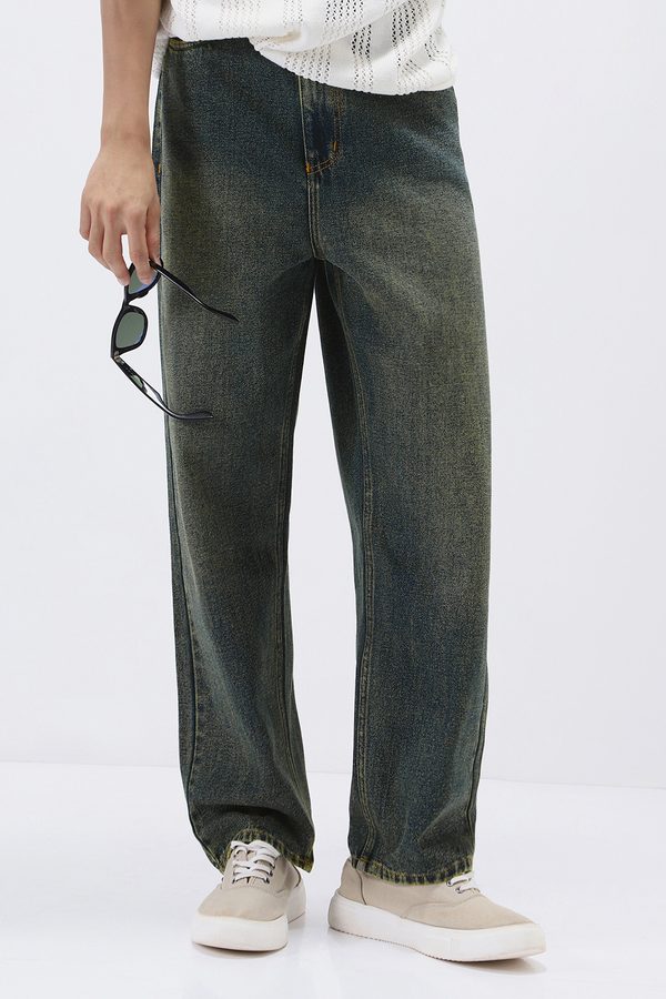 Urbano Fashion Men Washed Blue Loose Relaxed Fit Mid-Rise Heavy Fade Cotton Stretchable Jeans