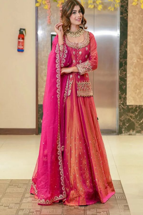 SUPPAR SLEAVE Ethnic Motifs Embroidered Chanderi Silk Kurta with Skirt & With Dupatta