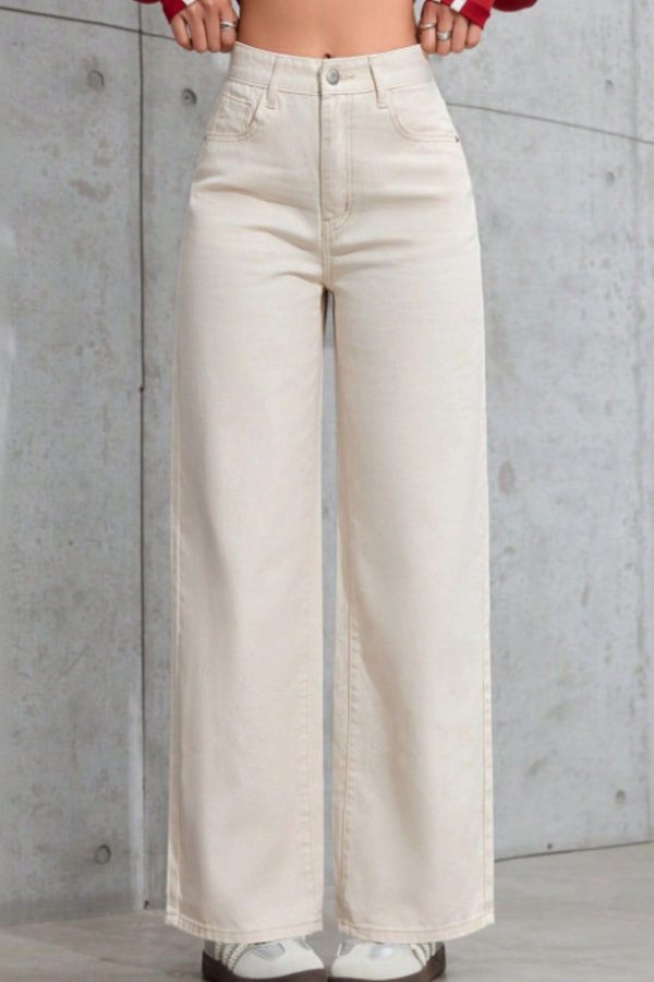 Mast & Harbour Women Classic Relaxed Fit Mid-Rise Stretchable Jeans