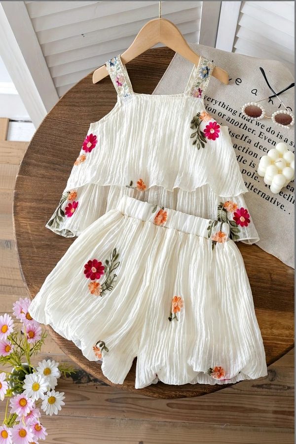 Katalyn Girls Top with Shorts