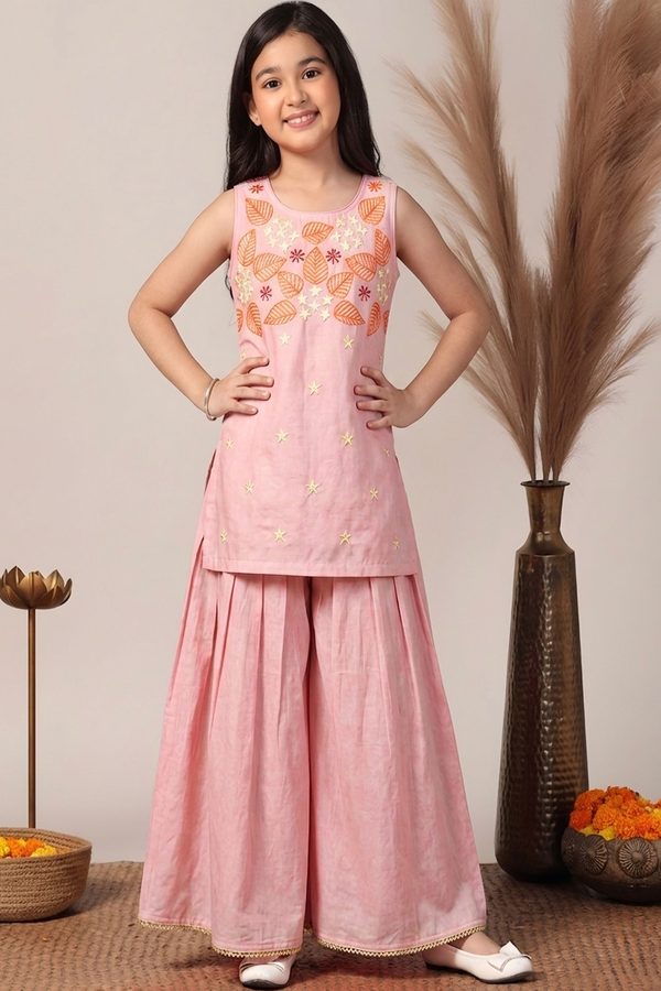 KidsFlower Girls Embroidered Regular Thread Work Kurta with Palazzos