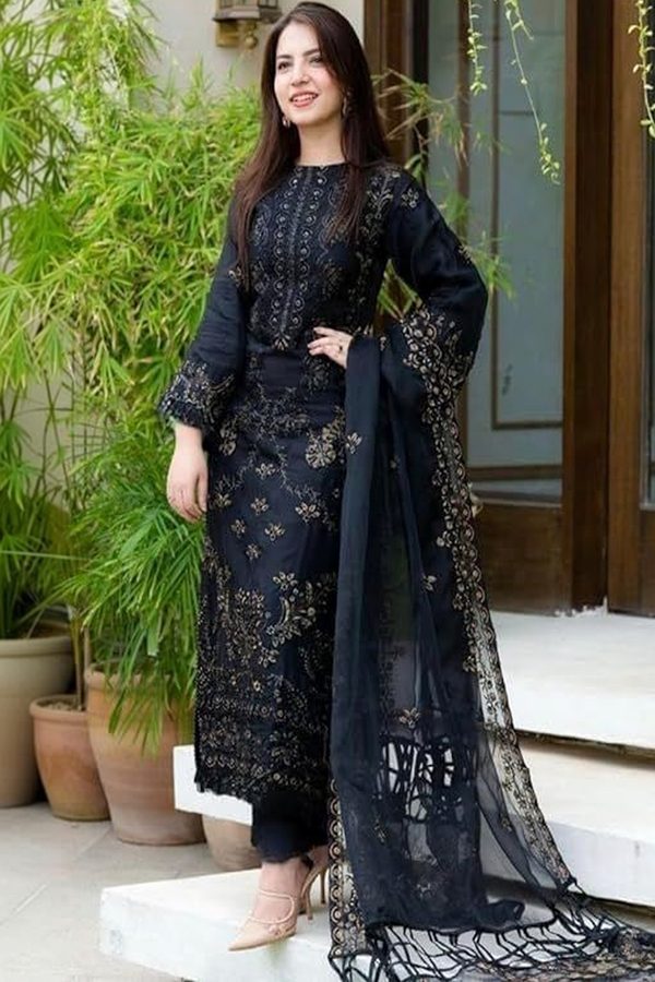 ROYALICA Ethnic Motifs Embroidered Georgette Formal Maxi Dress