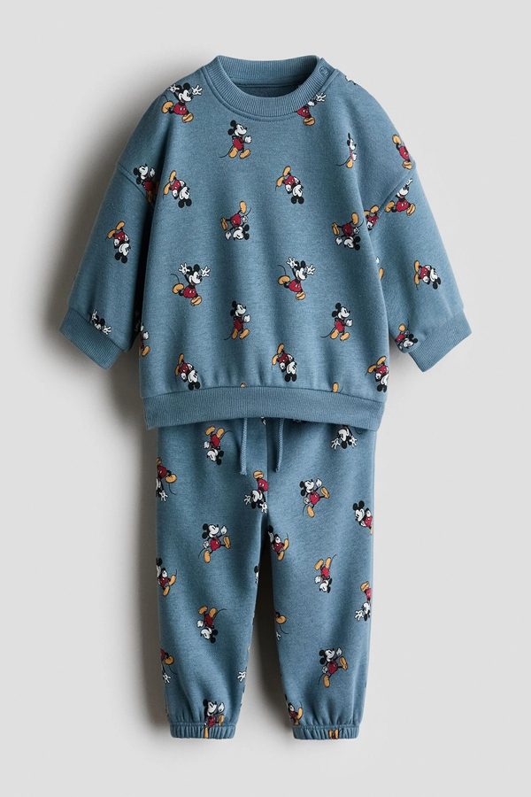 H&M Boys 2-Piece Printed Sweatshirt Set